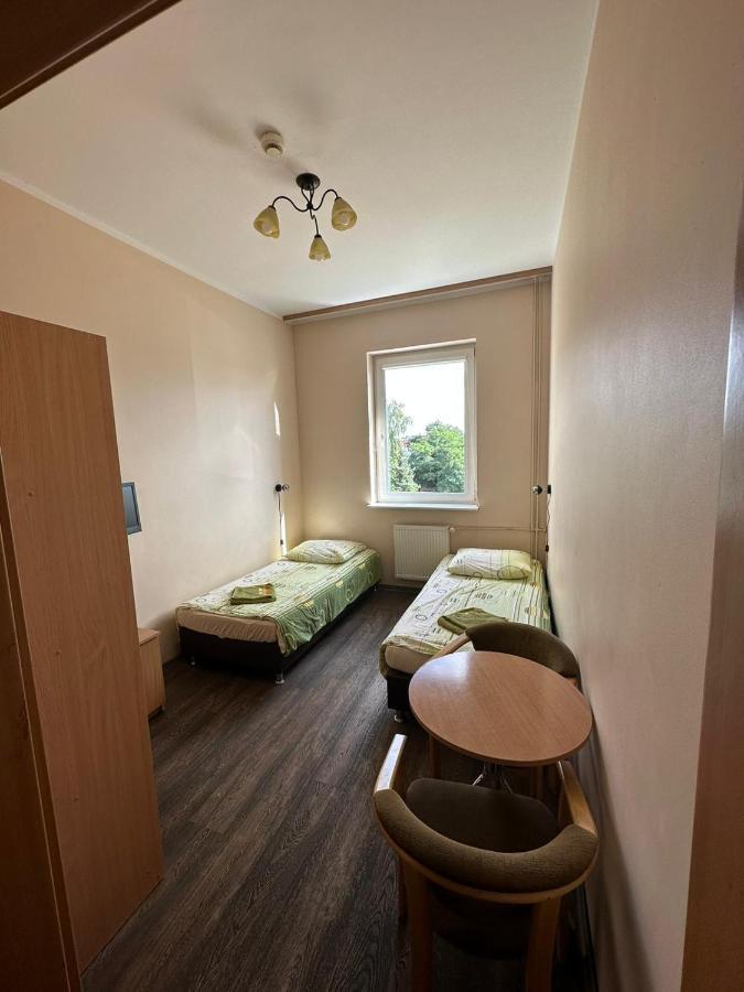 Hostel Na Fali Goleniów Esterno foto